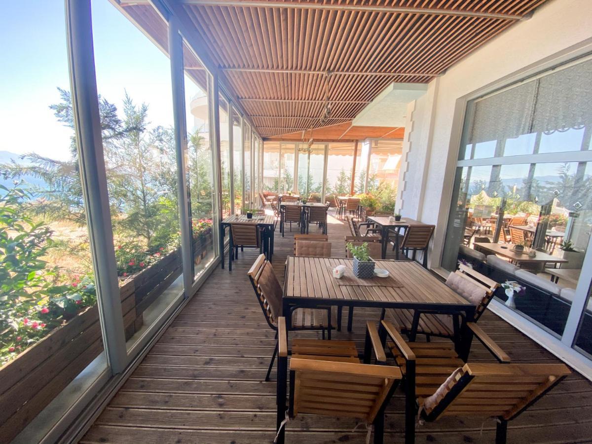 Hotel Abedini Sarande Exterior photo