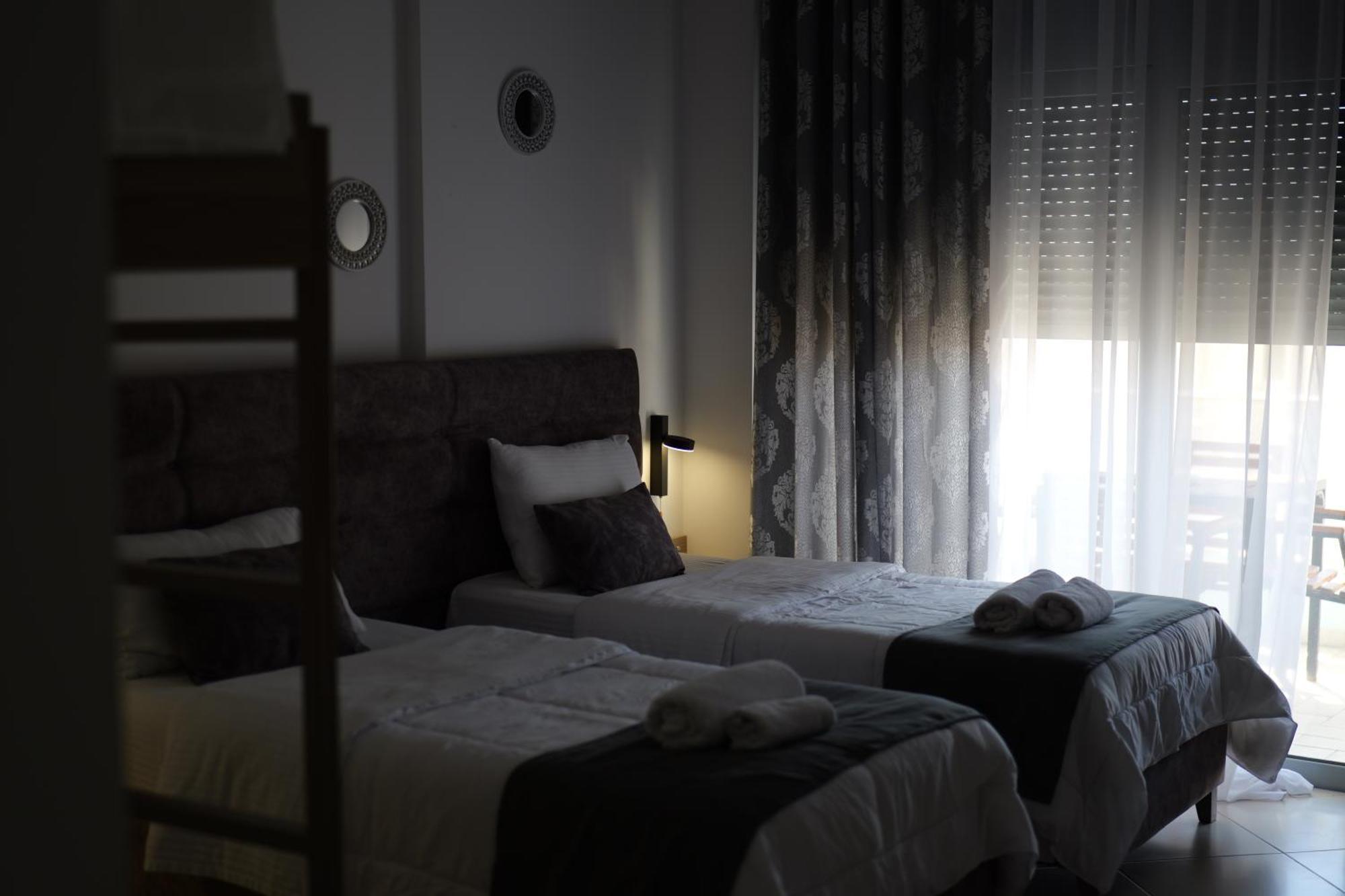 Hotel Abedini Sarande Exterior photo